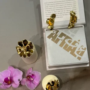Moza Floral Earrings