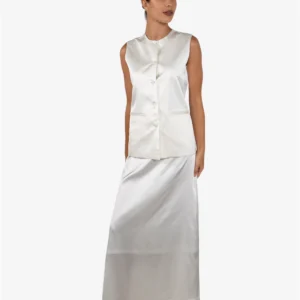 Cream Set -w/skirt